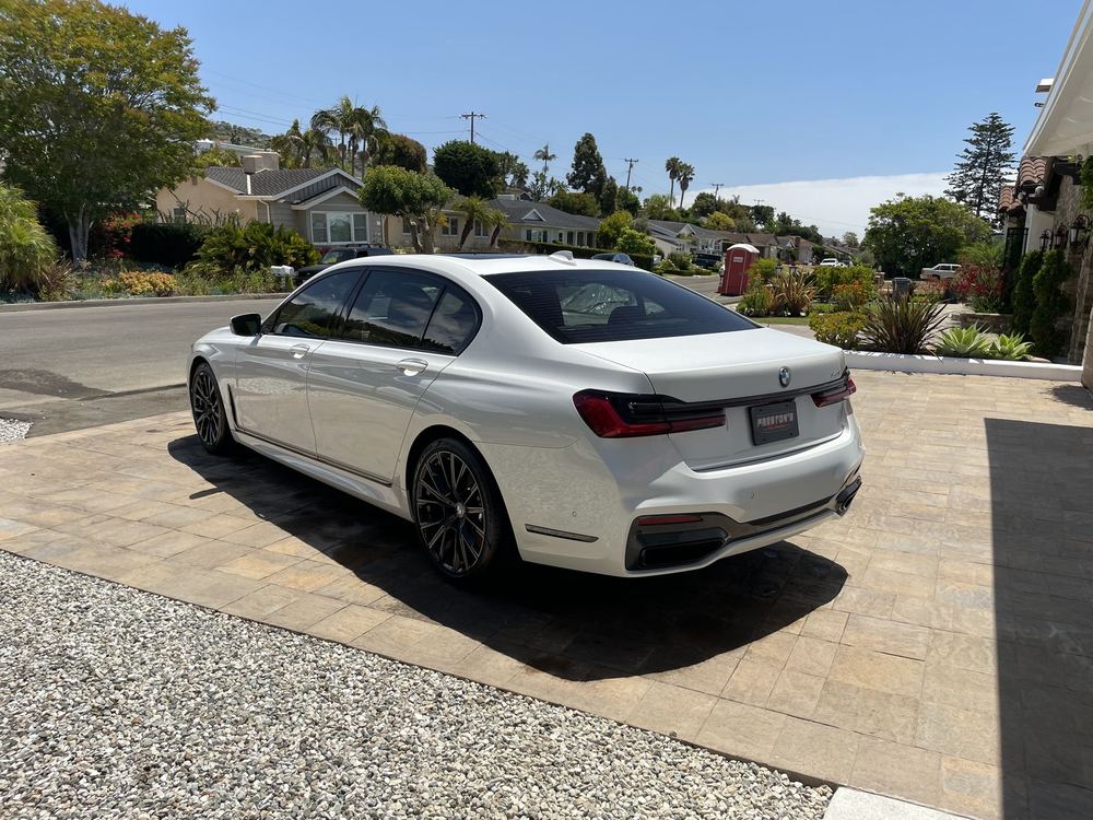 White BMW 7 Series